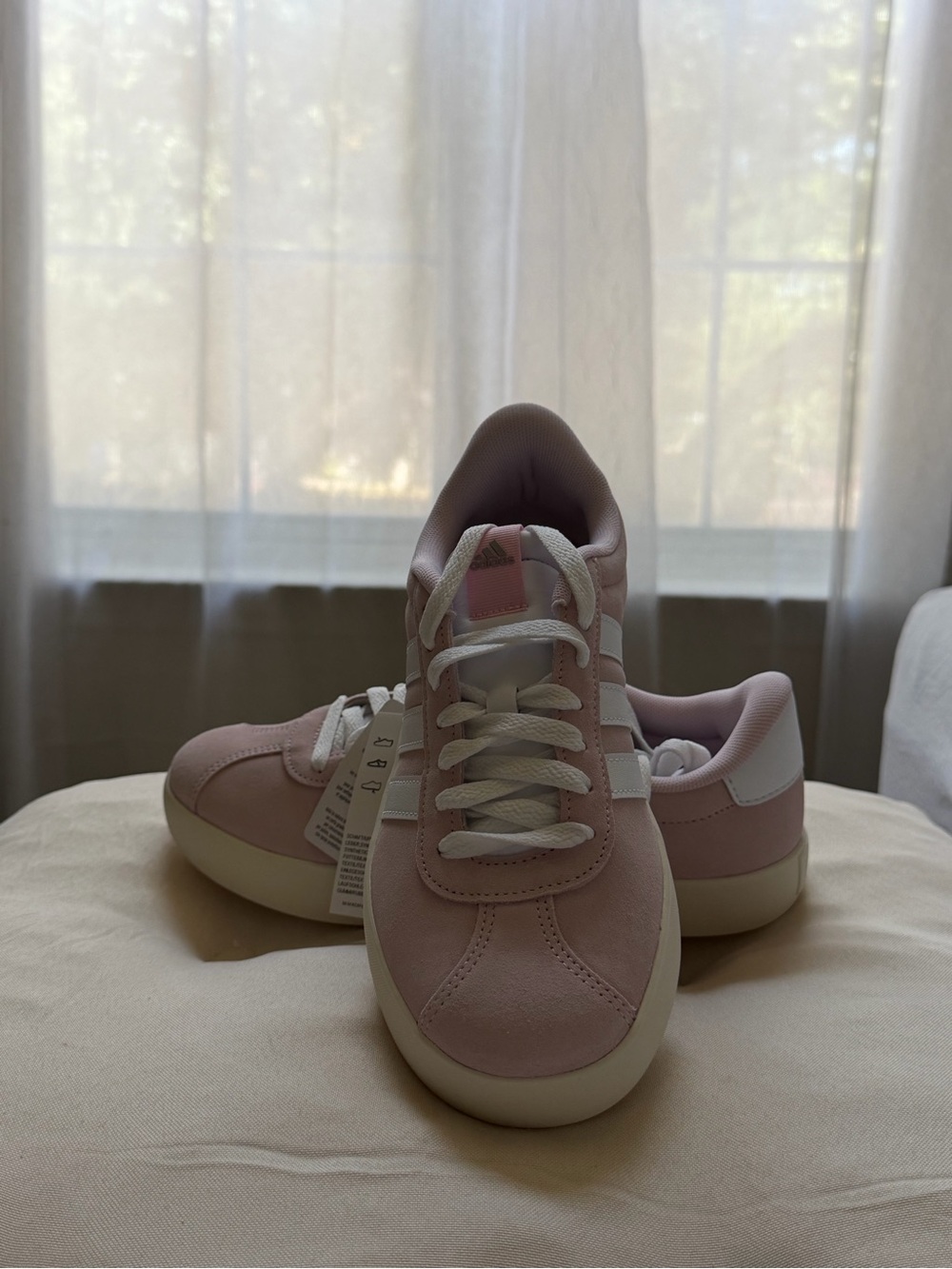 Adidas VL Court 3.0 Women’s Size 8 Pink White Suede Sneakers JP5325 NEW